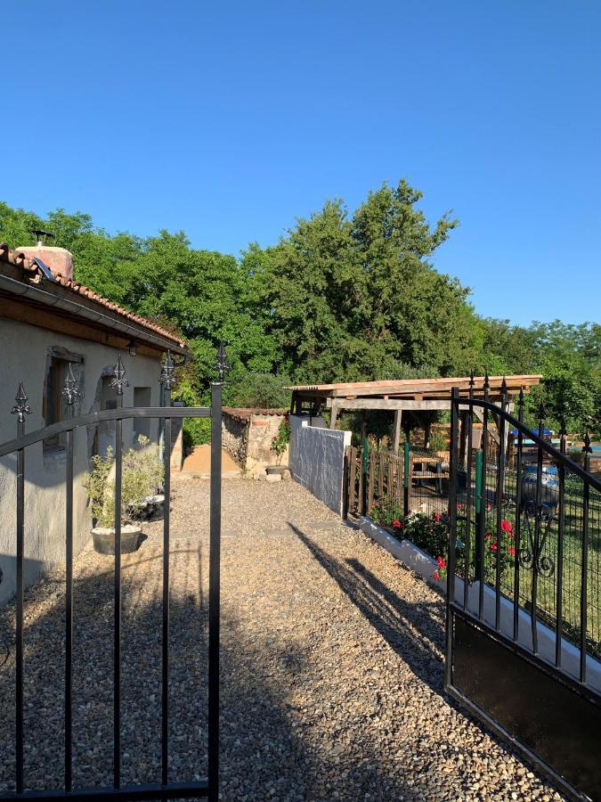 Gites De Verger, Stylish Self Catering Cottages In Sos מראה חיצוני תמונה