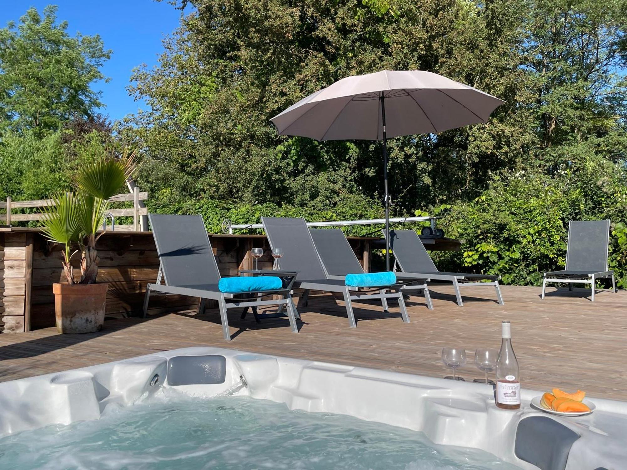 Gites De Verger, Stylish Self Catering Cottages In Sos מראה חיצוני תמונה