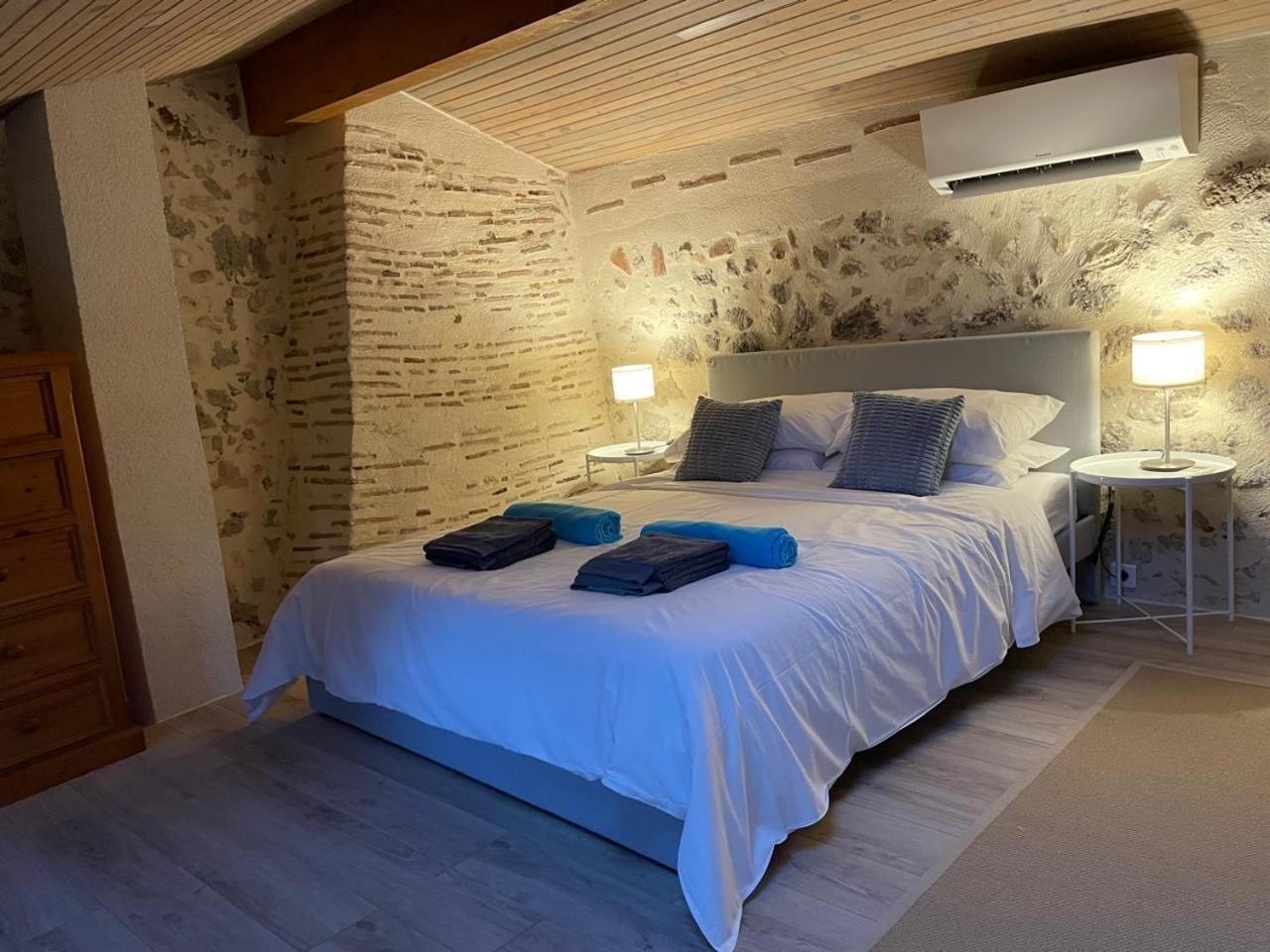 Gites De Verger, Stylish Self Catering Cottages In Sos מראה חיצוני תמונה